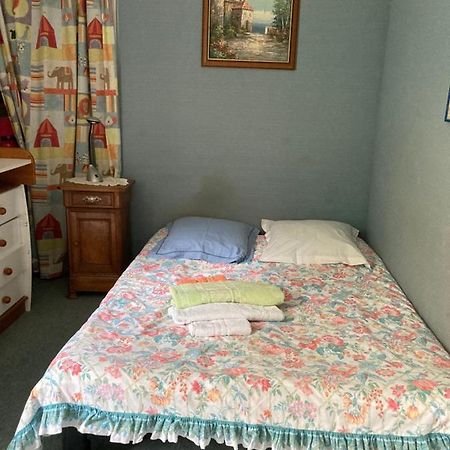 Chambre Chez L'Habitant Noisiel Exteriér fotografie